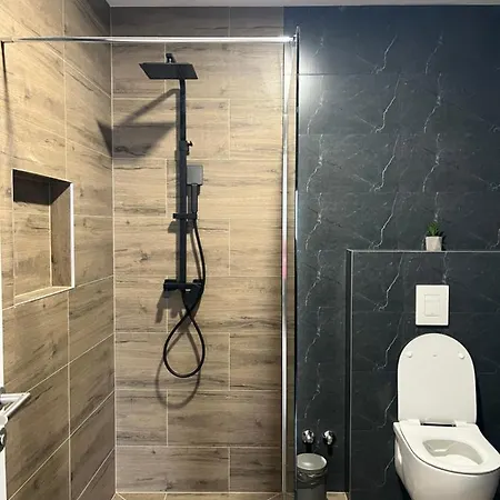 Lux Lucis Apartment *