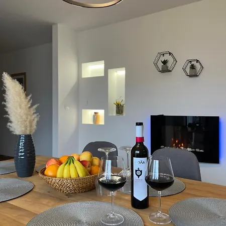 Lux Lucis Apartman Livno