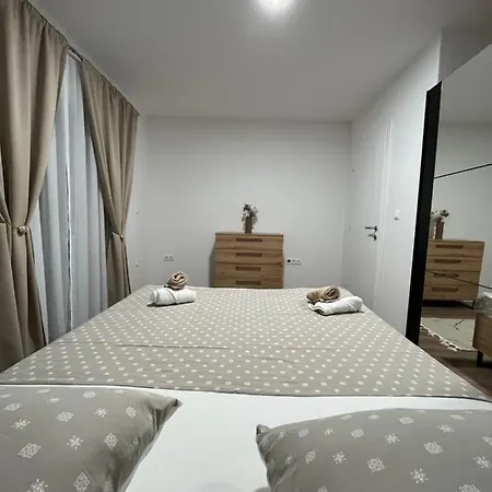 Apartment Lux Lucis *
