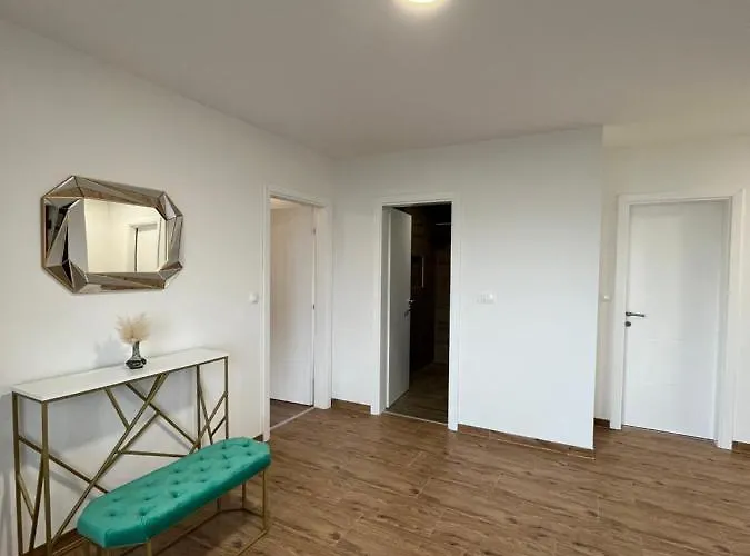 Lux Lucis * ليفنو