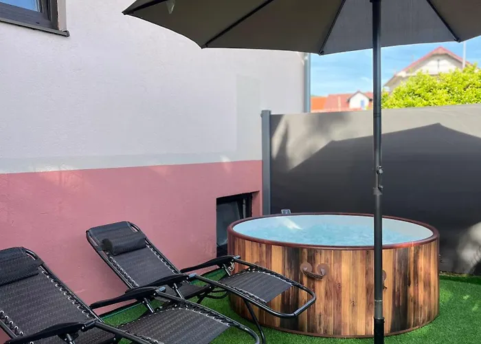 Lux Lucis شقة ليفنو