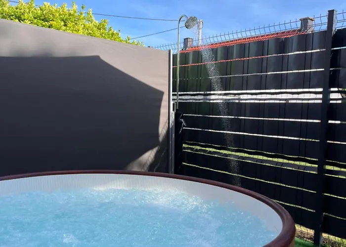 Lux Lucis ليفنو